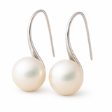Elegant Drop Earrings with Pearls