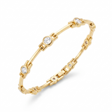 Sophisticated Gold Bracelet with Sparkling Zirconias-repetido